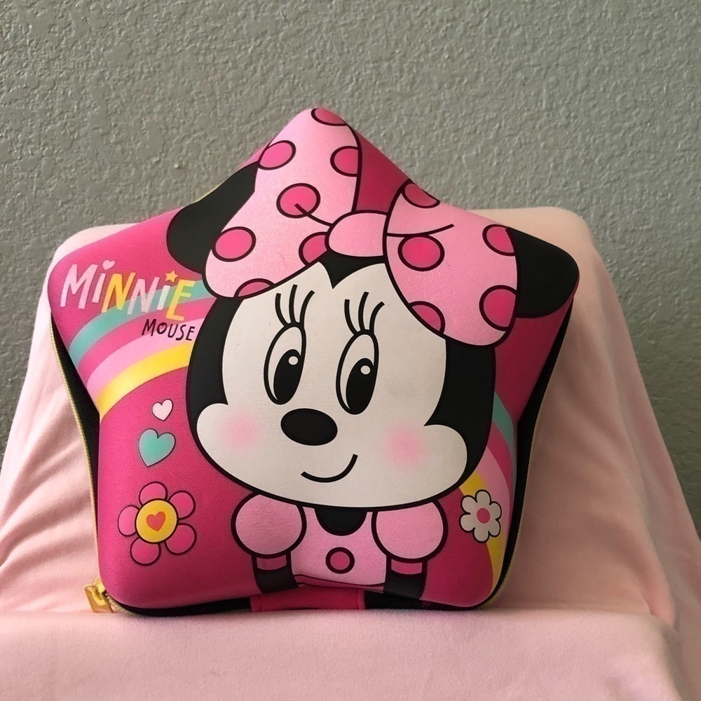 MINNIE  Mouse school supplies case